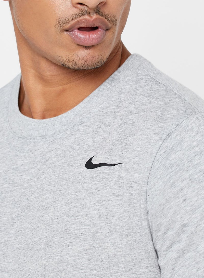 Nike Dri-FIT Solid T-Shirt - Image 3
